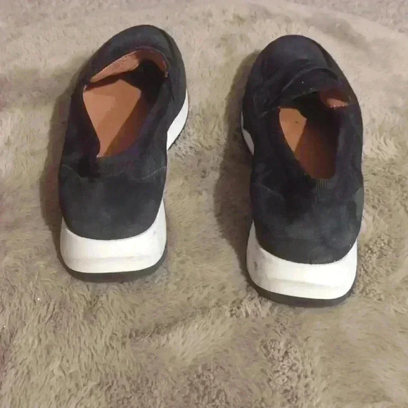 Ladies AQUATALIA Krizza Sporty Loafer in Black Suede White Platform size 10.5 - Picture 3 of 11